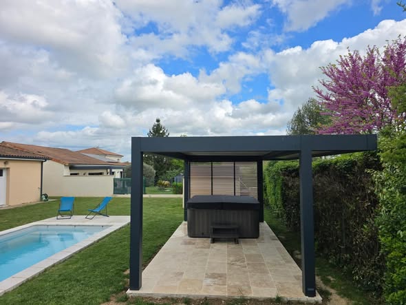 abri de piscine Poitiers